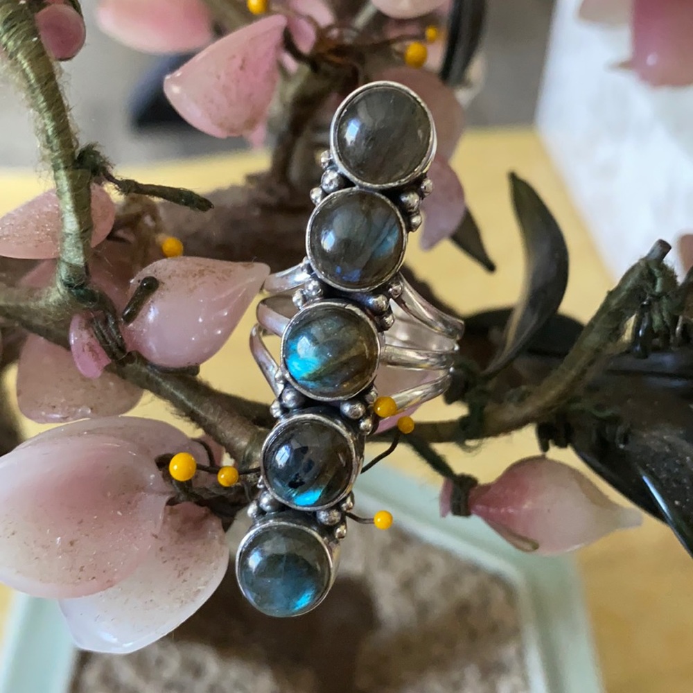 Vintage 925 labradorite ring